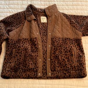 Women’s Abercrombie and Fitch fleece jacket